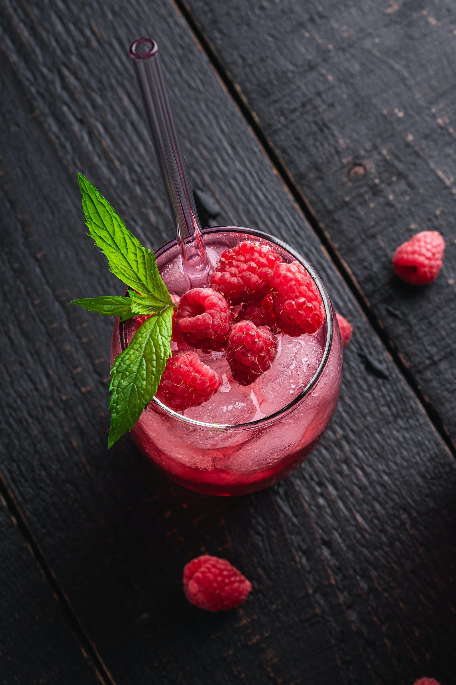 Spring Delights: Chai Smoothie & Iced Jasmine Raspberry Tea – Gabriel ...